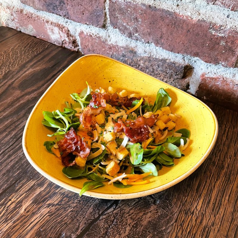Nüsslisalat mit Kürbisdressing
