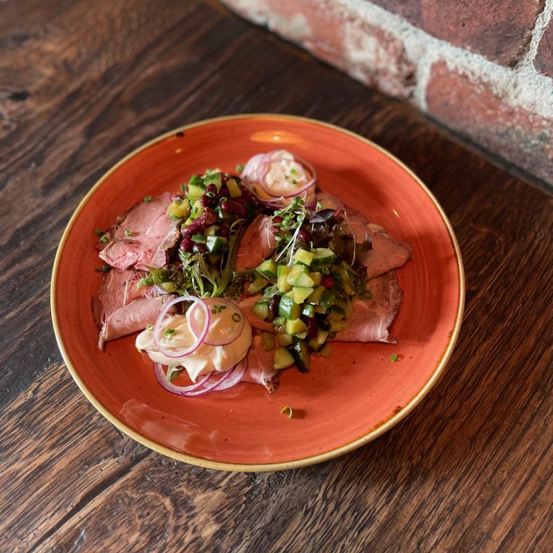 Roastbeef mit Bohnensalat